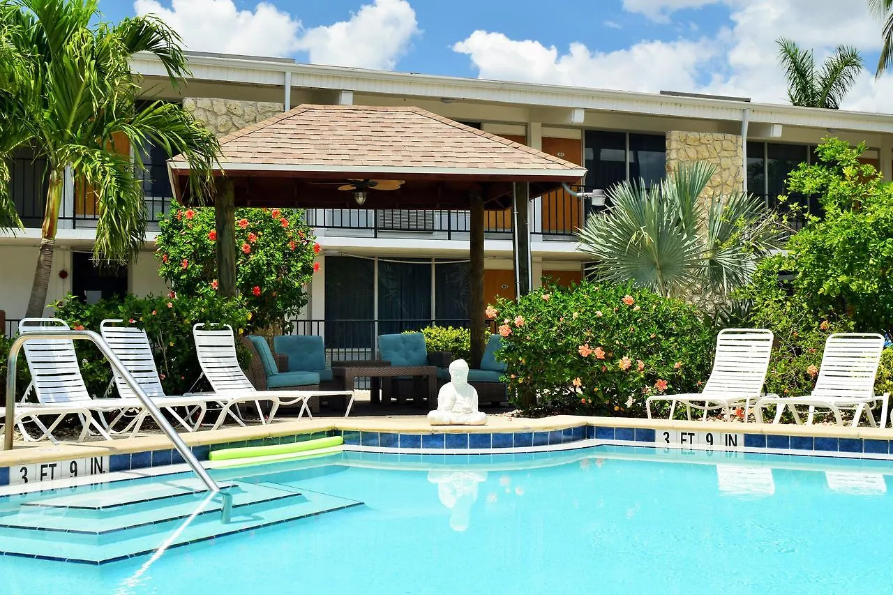 Resort Dolphin Key - 3*