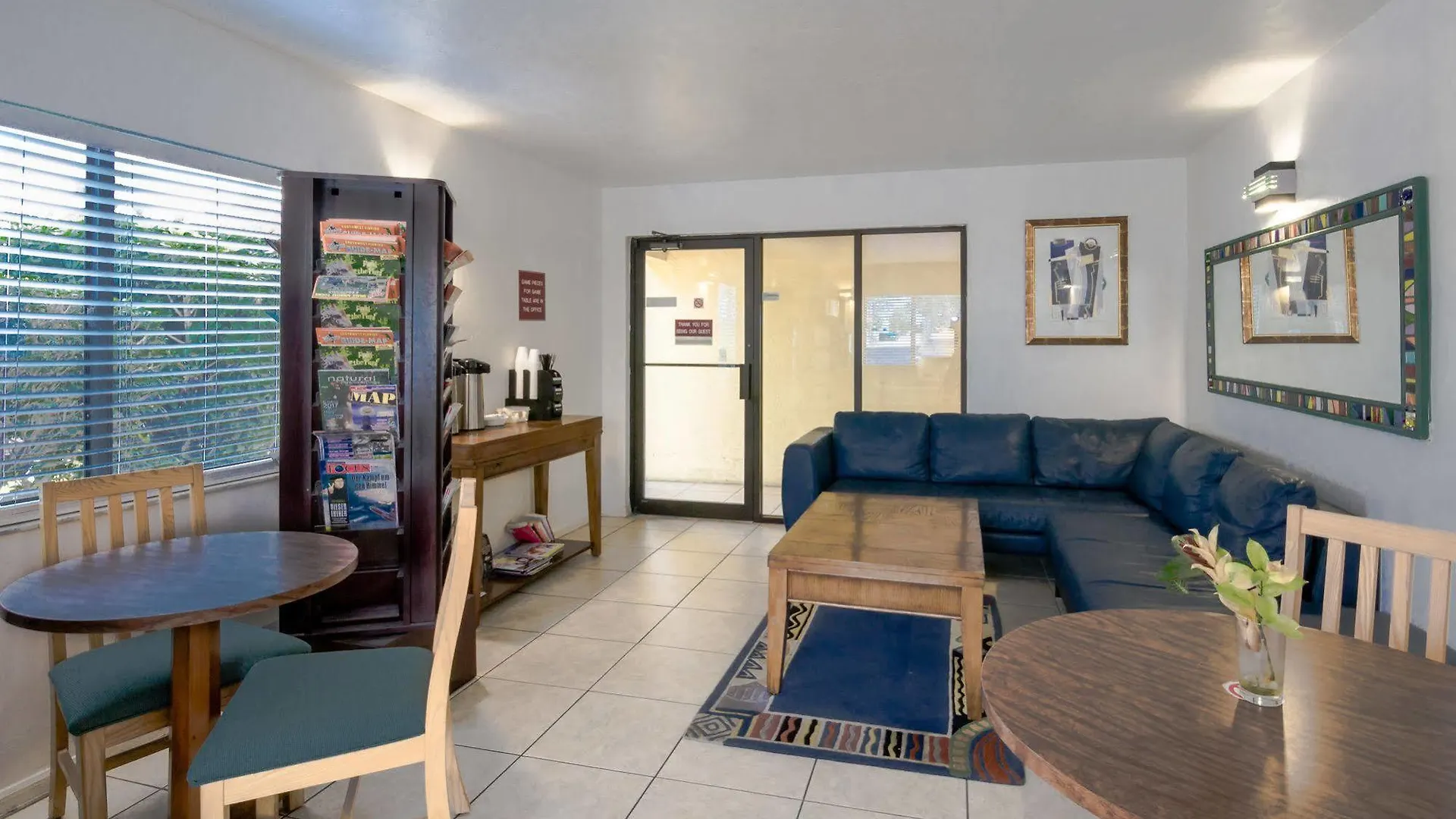 Oyo Waterfront Hotel- Myers, Fl 2*
