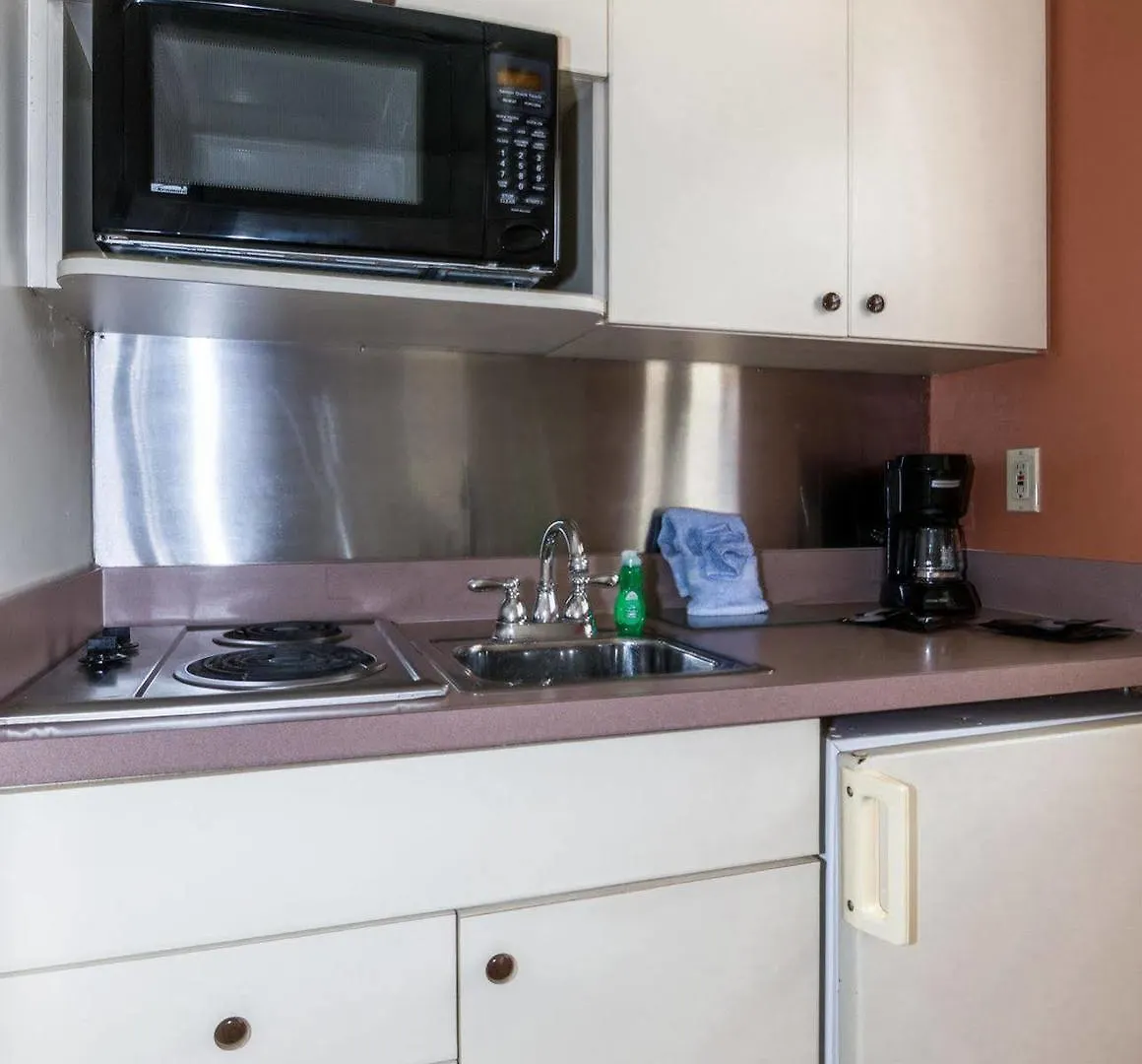Oyo Waterfront Hotel- Myers, Fl Hotel 2*