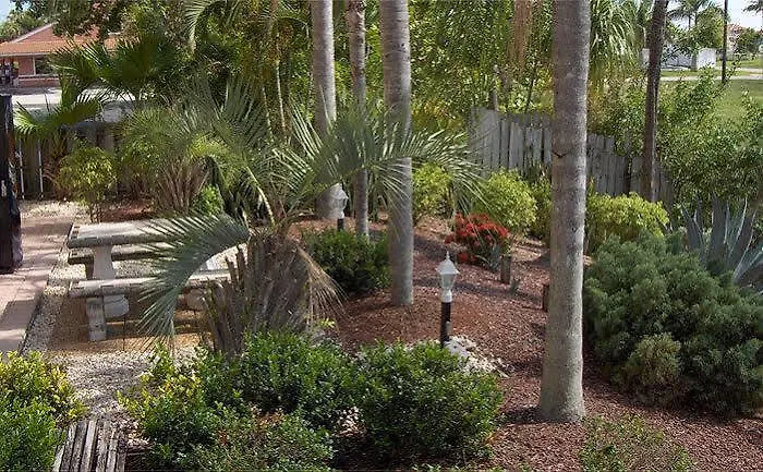 Oyo Waterfront Hotel- Myers, Fl Cape Coral