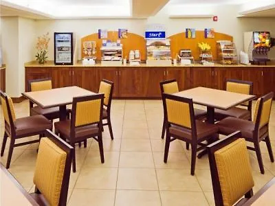 Hotell Express Cape Coral-fort Myers Area By Ihg Cape Coral
