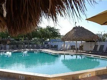 Express Cape Coral-fort Myers Area By Ihg Hotell