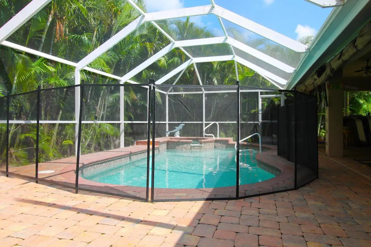 Luxury Home, Hot Tub, Heated Pool, Tiki Bar - Spain Holiday home